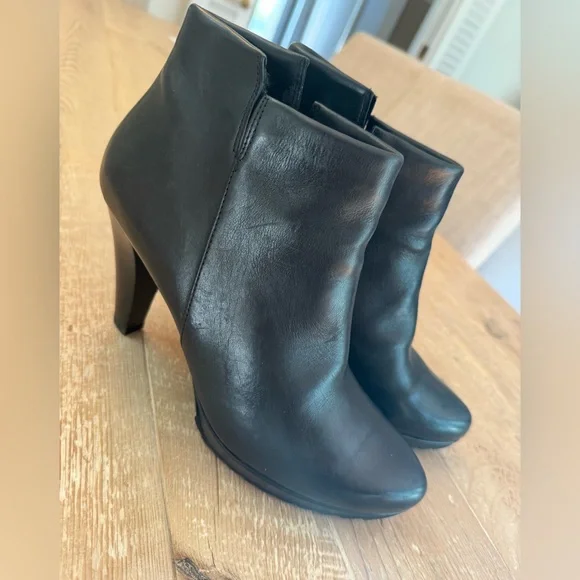 Paul Green Leather Heel Ankle Boots, Size 9.5 US EUC - Picture 6 of 11